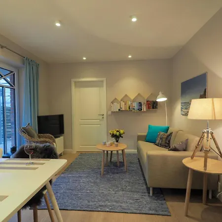 Strandpalais Landgang アパート *